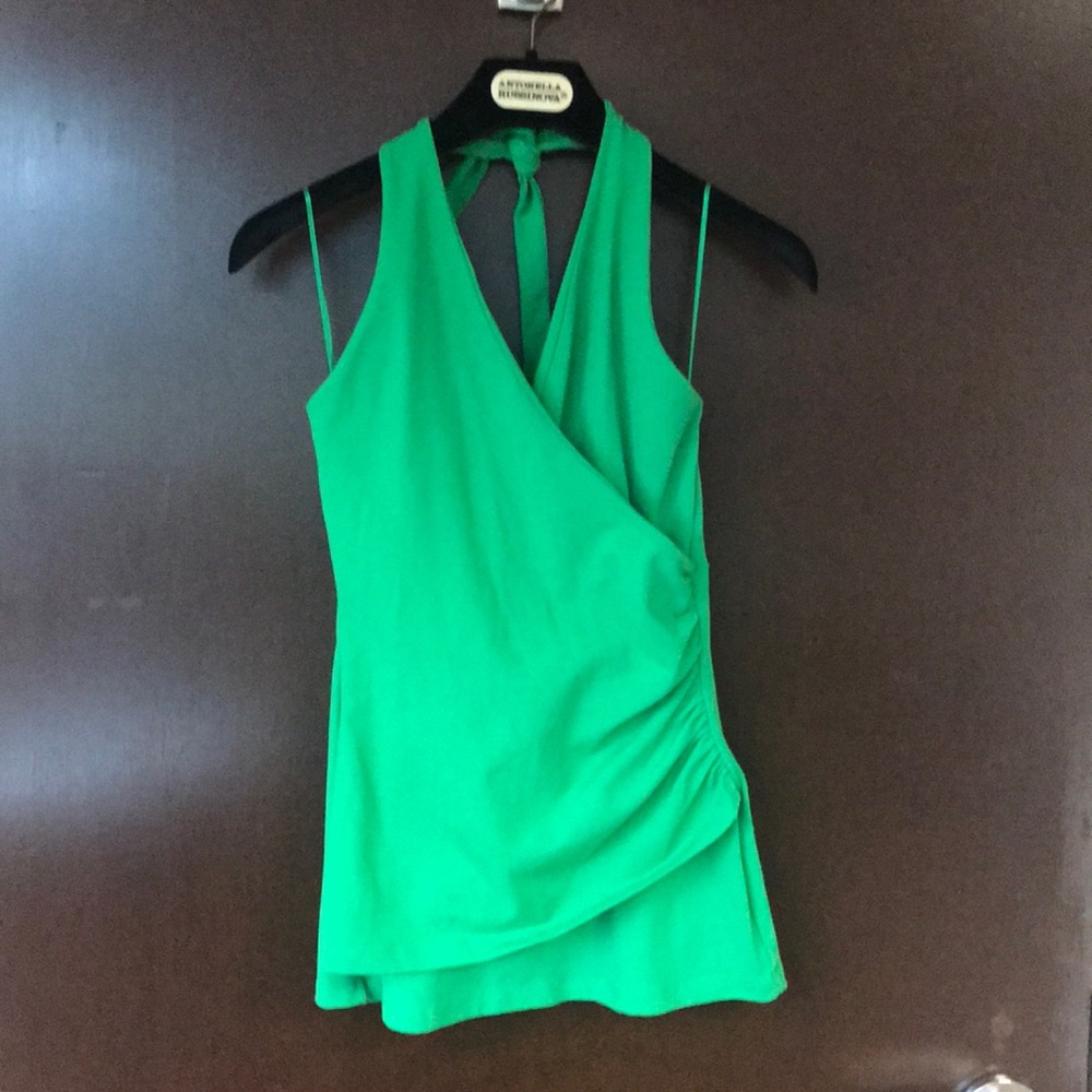 Halter top